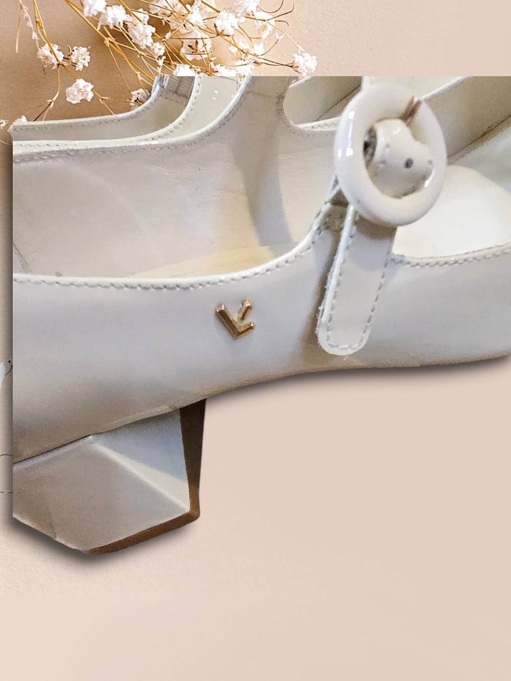 Larroude Cream Patent Mary Jane Block Heels - Picture 4 of 6